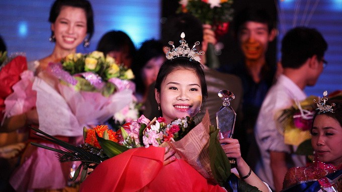 Beauty contest honors disabled people - ảnh 1